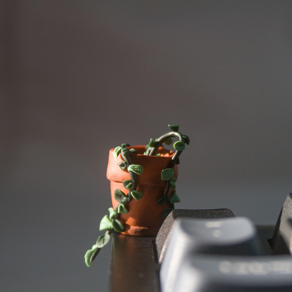 Potted Plant Monitor Topper