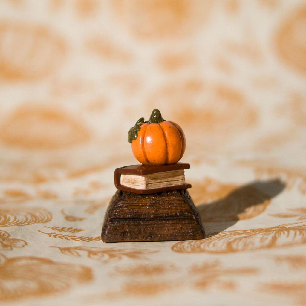 Pumpkin Book Artisan Keycap
