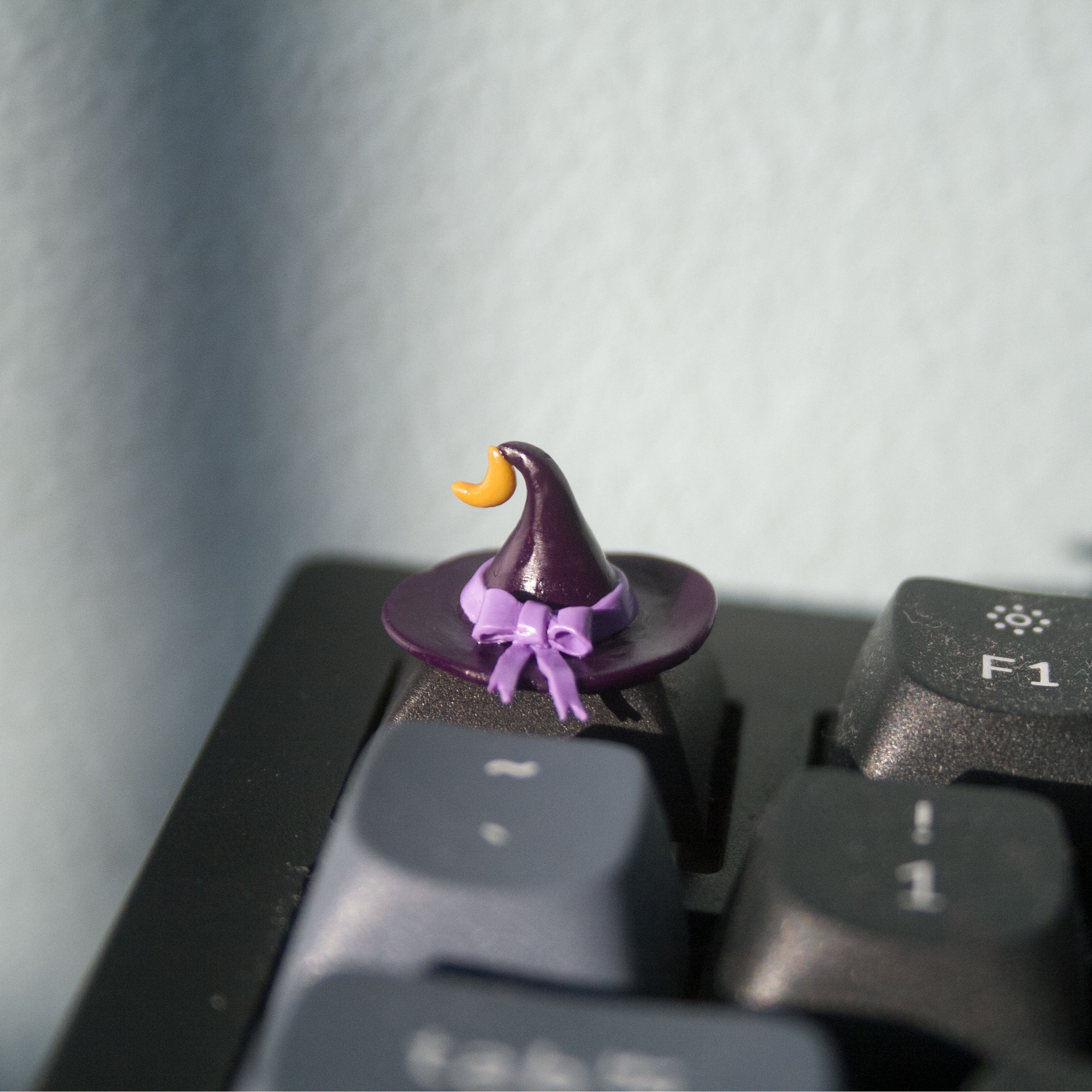 Witch Hat Artisan Keycap