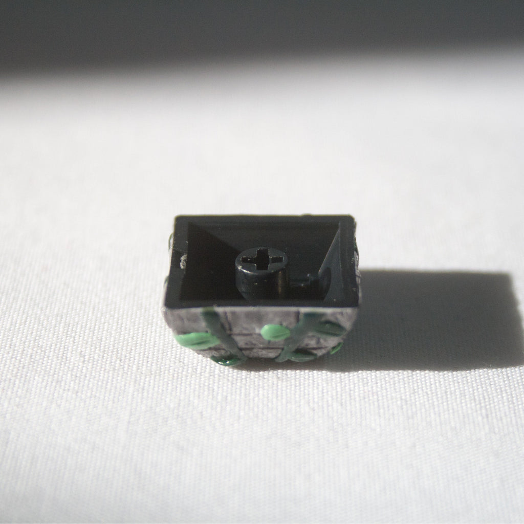 Ivy Vine Growing on Stone Artisan Keycap