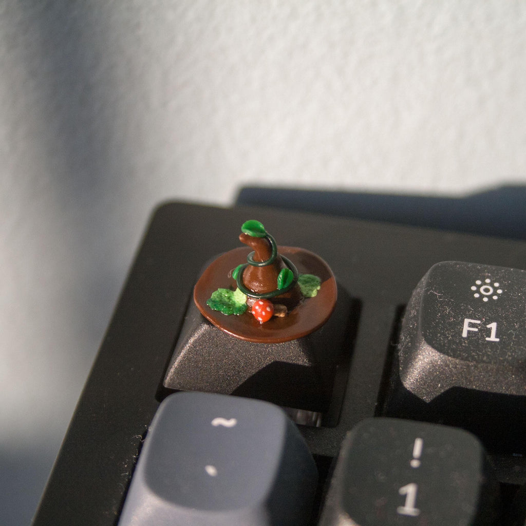 Witch Hat Artisan Keycap